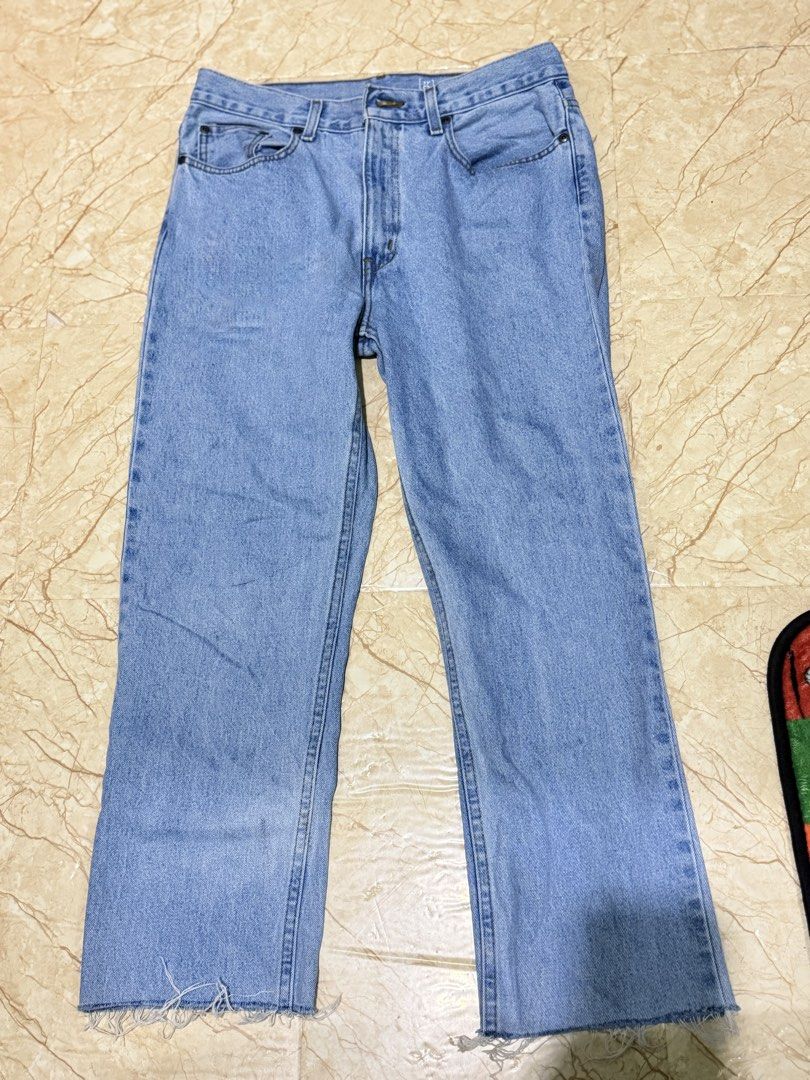light blue George regular fit frayed cut (Category: Jeans) located in Manila. Submitted by _declutterprelovezz (Listing ID 1463277319, Image 1). Description: light blue George regular-fit denim jeans.