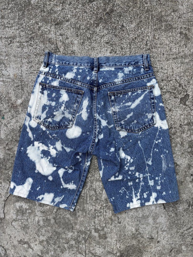 LOEWE 1846 Bleached Denim Cut-Off Shorts (Category: Shorts) located in San Pedro. Submitted by wharfthrift (Listing ID 1463191352, Image 3). Description: FOR SALE‼️ LOEWE 1846 Bleached Denim Cut-Off Shorts -Custom bleached denim shorts -Unique white splatter pattern all over - Cut-off jean style GOOD CONDITION 9/10 SIZE 28-30 x 20 x 9.5 hem ISSUE: minimal stain ₱1,290 + SF shipping via lalamove or j&t meetup around san pedro laguna .