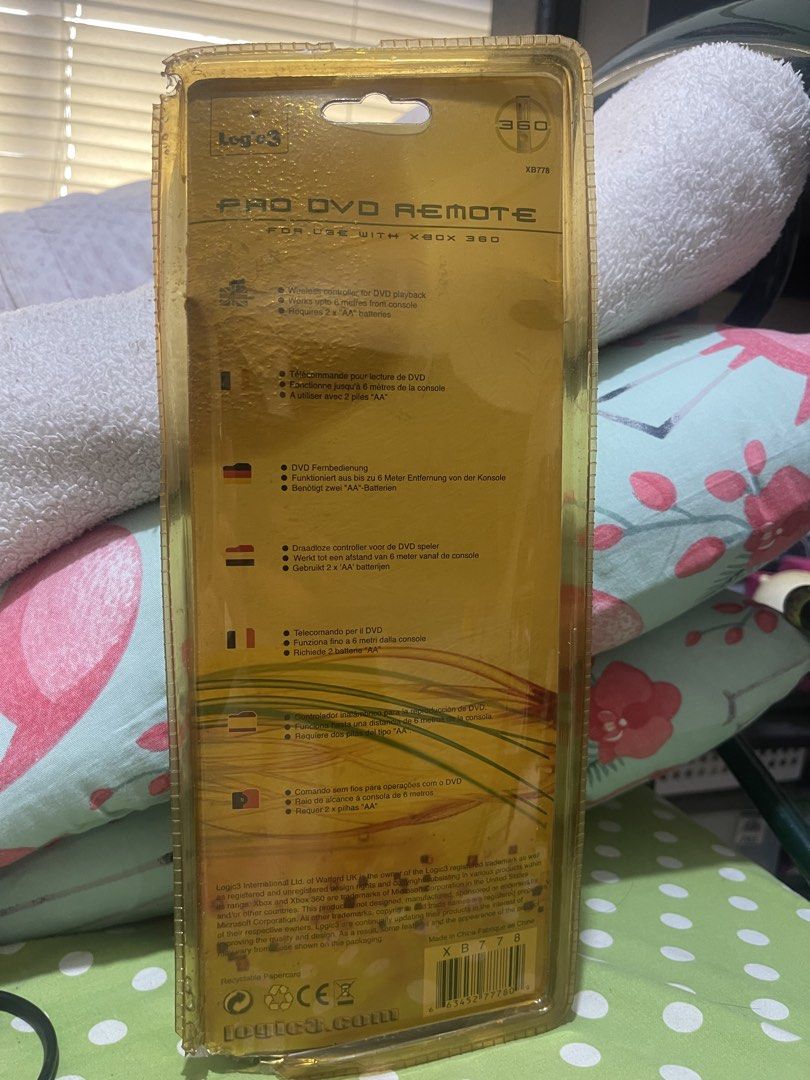 Logic3 Xbox 360 Pro DVD Remote (Category: Controllers) located in Caloocan City. Submitted by red_rob (Listing ID 1463151770, Image 2). Description: Logic 3 Xbox 360 Pro DVD Remote Bnew sealed Came from Ireland never tested dahil sealed pa nga Slight damage packaging For xbox 360 Separate leaked batts included as seen, unaffected unit since nakahiwalay sya.