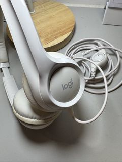 （分類：）位於 。 由 arceefernando08 提交（商品編號 1463260386，圖片 1）。簡介： 。