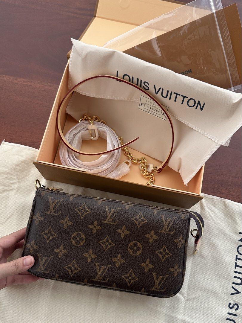 Louis Vuitton Pochette (Category: Shoulder Bags) located in Angeles City. Submitted by budgee_on_a_budget (Listing ID 1463174411, Image 2). Description: FROM KOREA, SUPER HIGH QUALITY I SWEARRR 😍 STILL BRANDNEW WITH BOX!! complete inclusions with straps pa, never been used ❤️ pm for details! no to low ballers (fixed price na).