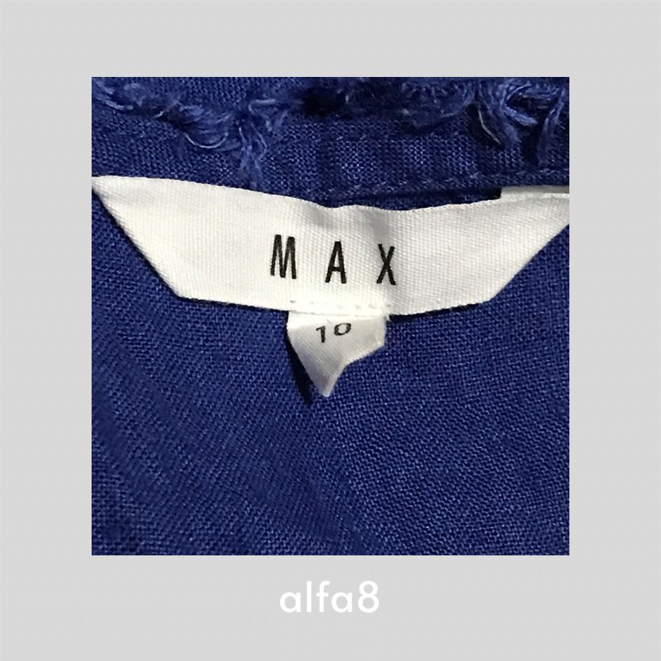 (M) MAX Denim Distressed Blue Spaghetti Strap Top Size 10 (Category: Sleeveless) located in Imus. Submitted by alfa_8 (Listing ID 1463280069, Image 3). Description: - Brand: MAX - Color: Blue - Size: 10 - Fabric: Crinkled texture - Design: Spaghetti straps that cross at the back - Detail: Frayed hem - Style: Simple and breezy.
