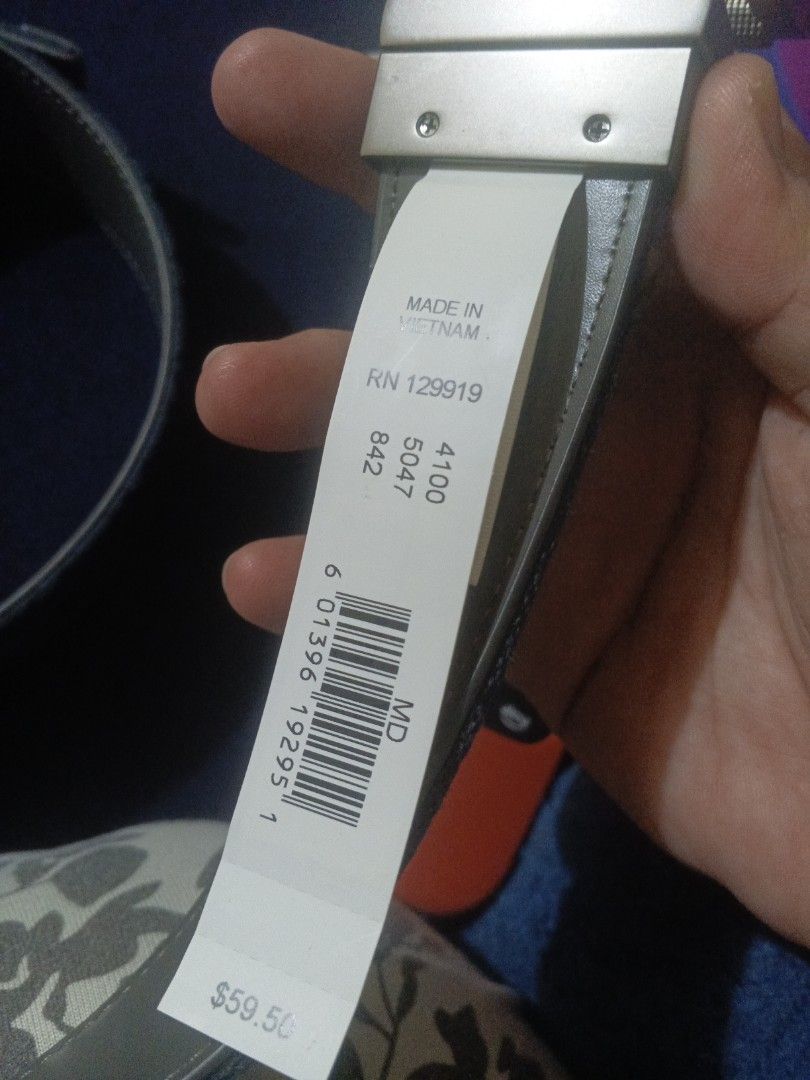 Calvin Klein Belt - MD Size (Category: Belts) located in Manila. Submitted by annetouched (Listing ID 1463163889, Image 2). Description: - RN 129919, Style 4100 5047 842 - Size: MD - Original Price: $59.50 Negotiable - Ideal for everyday wear - RFS: Wrong size.