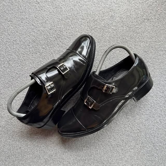 MANIMONI FIRENZE ATELIER DOUBLE STRAP MONK SHOE BLACK (Category: Casual Shoes) located in Cagayan de Oro. Submitted by huntbytrickjam.v2 (Listing ID 1463178764, Image 1). Description: MANIMONI FIRENZE ATELIER DOUBLE STRAP MONK SHOE BLACK US 7 / EURO 40 / CM 25 EXCELLENT Pair Only No Issue M - 1499.