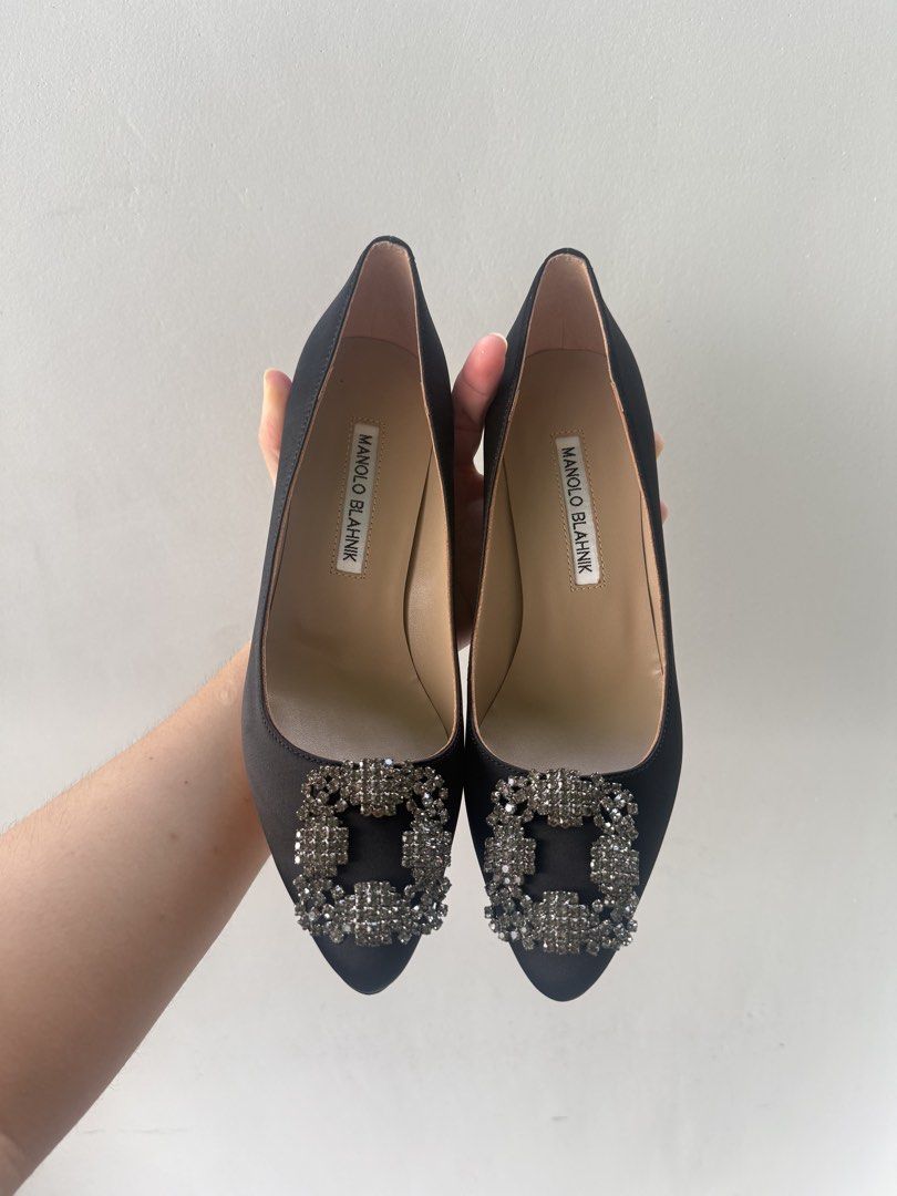 Manolo EUR 37 (Category: Heels) located in Antipolo. Submitted by ceraken_luxpreloved (Listing ID 1463215756, Image 1). Description: .