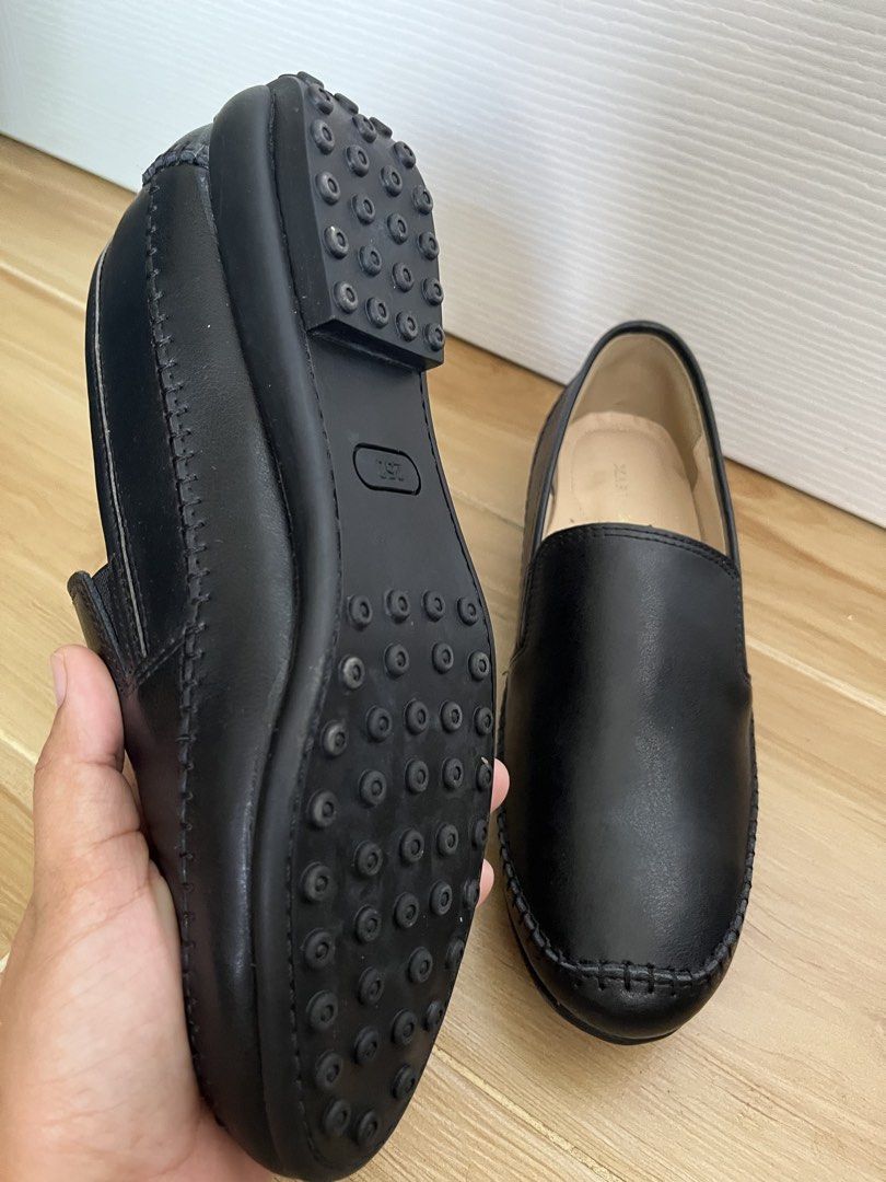 Marja Kurki Black Leather Loafers (Category: Loafers) located in Sariaya. Submitted by retro.stuff (Listing ID 1463147353, Image 2). Description: Marja Kurki black leather loafers, size 39. 250 on tag. Best fit 24.5cm narrow feet. Classic slip-on, comfortable for daily wear with good grip soles. Good as new!.