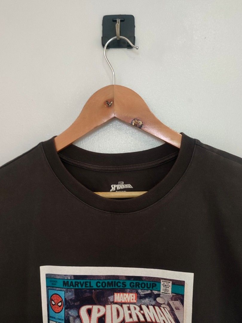Marvel x Hotwind Spiderman Shirt (Category: Tshirts & Polo Shirts ) located in Ibajay. Submitted by trendholicrepublique (Listing ID 1463201966, Image 2). Description: Marvel x Hotwind Spiderman Shirt 199 PHP Color Rate 9.5/10 (dark gray) Large On Tag (20.5 x 27) Very Good to Excellent Condition (need wash).