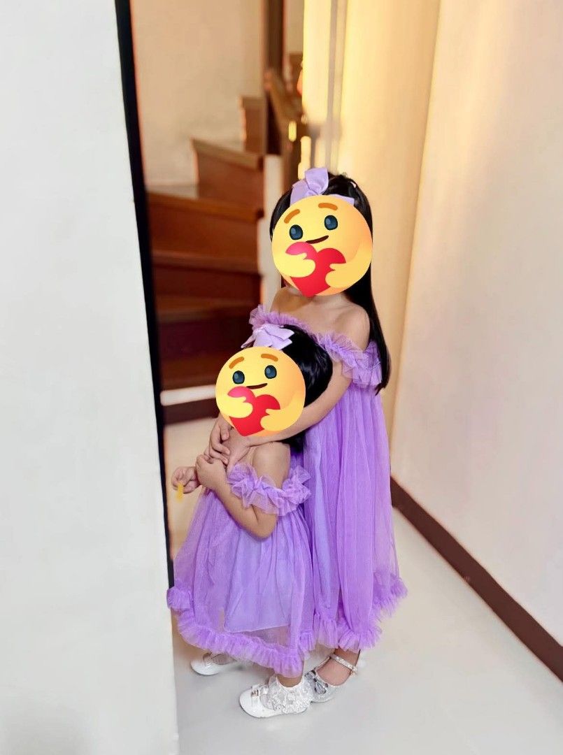 Matching Lavender Dresses with Headbands (Category: Babies & Kids Fashion) located in Quezon City. Submitted by ledahm041990 (Listing ID 1463312431, Image 1). Description: - Two matching lavender tulle dresses - Ideal for parties, special occasions, and photoshoots 380 5-7yrs old 350 1-2yrs old .