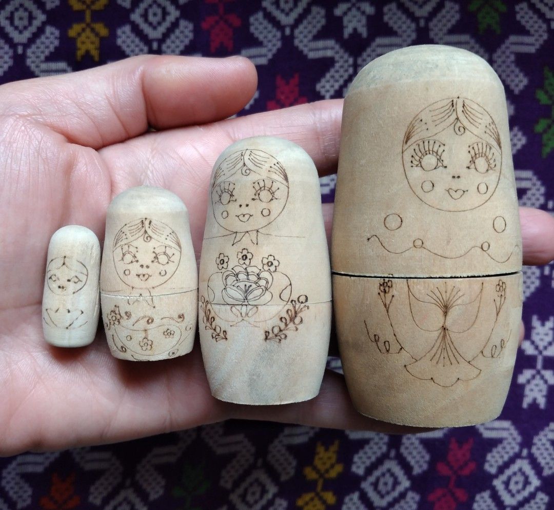 Matryoshka (Category: Designer & Blind Box Toys) located in Baguio. Submitted by tipiditis (Listing ID 1463176354, Image 3). Description: Prices: If TAKE ALL, 300 pesos If Colored is 85 No color is 265 FLAW for the colored doll: no dolls inside For the monochrome doll, you can paint it yourself :).