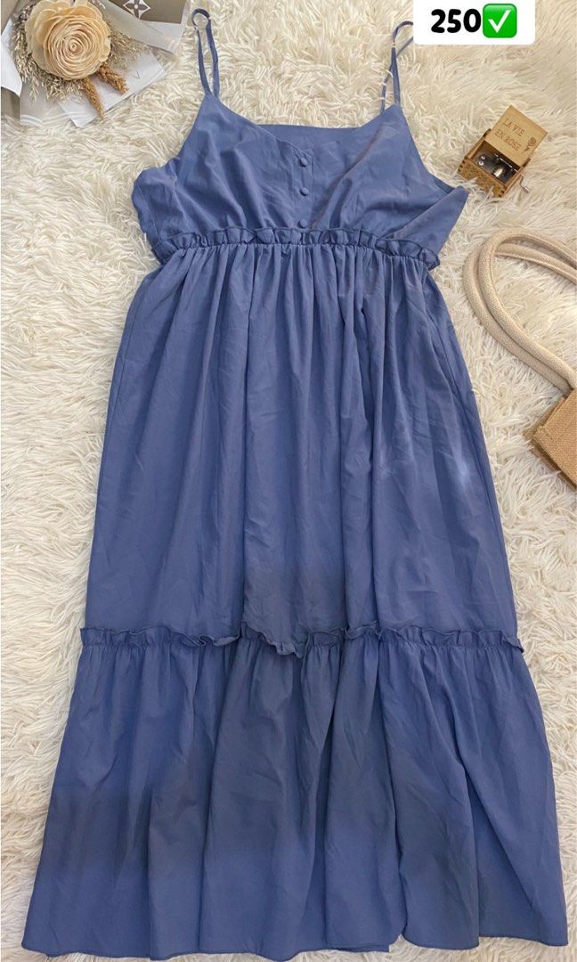 Maxi Dress small (Category: Dresses) located in Quezon City. Submitted by spottyfinds (Listing ID 1463325988, Image 1). Description: .