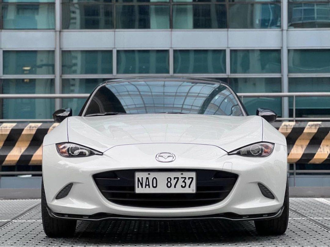 Mazda MX-5 Soft Top 2.0 Auto (Category: Used Cars) located in Makati City. Submitted by allcarsbymissjun (Listing ID 1463220549, Image 2). Description: 2018 Mazda MX5 Soft Top 2.0 Automatic Gas 25k mileage only! 531K ALL-IN CASHOUT Php 1,458,000 only! Cash, financing & trade-in Estimated Computation Cashout: 531K all-in* (Chattel & Insurance included) 2yrs - 56,600 3yrs - 40,900 4yrs - 33,900 *Higher cashout will lower monthly payments Mileage 25
