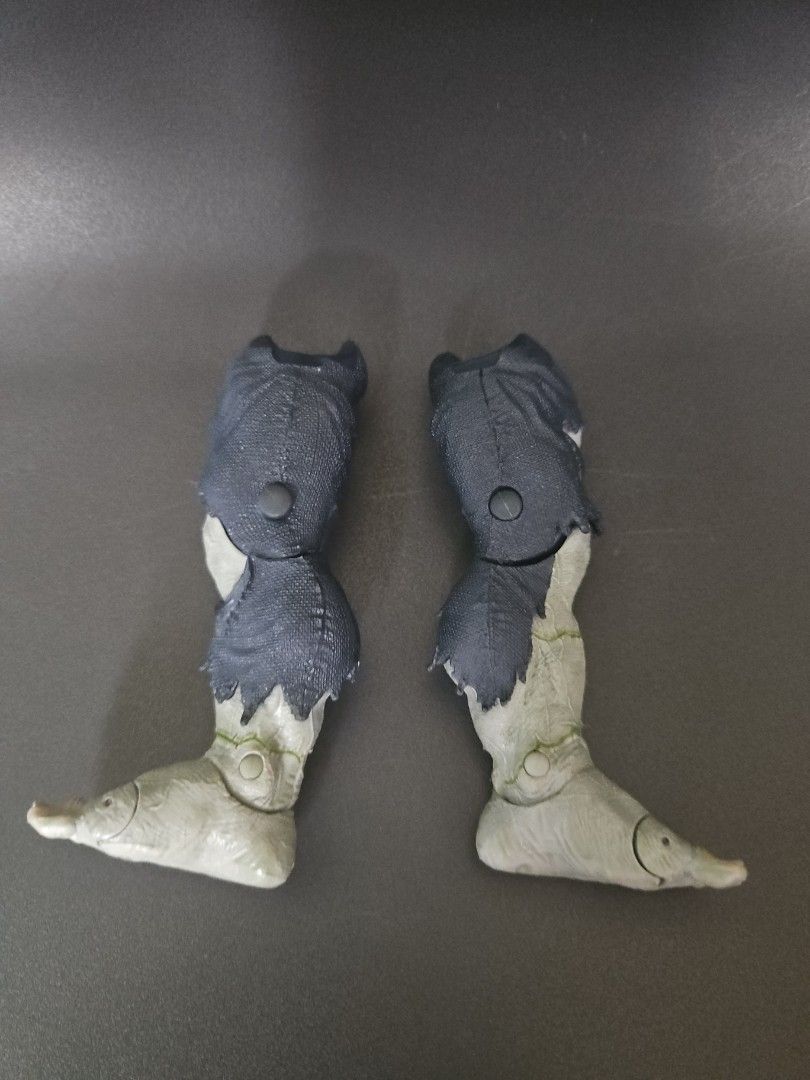 Mcfarlane Solomon Grundy parts (Category: Figurines & Statues) located in Manila. Submitted by chilimutant (Listing ID 1463195990, Image 1). Description: -Mcfarlane Solomon Grundy parts.