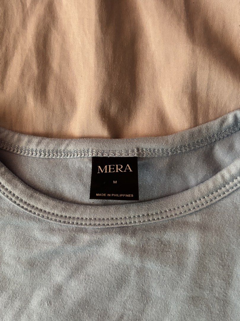 Mera Top (Category: Shirts) located in Pasig City. Submitted by ariesarchive (Listing ID 1463163852, Image 2). Description: Mera Top Selling for Php 80, can sell lower if paired with any shorts from my listings. :) .