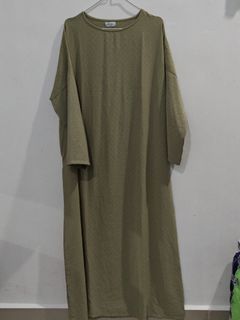 (Category: ) located in . Submitted by preloved_aisya (Listing ID 1463129715, Image 1). Description: .