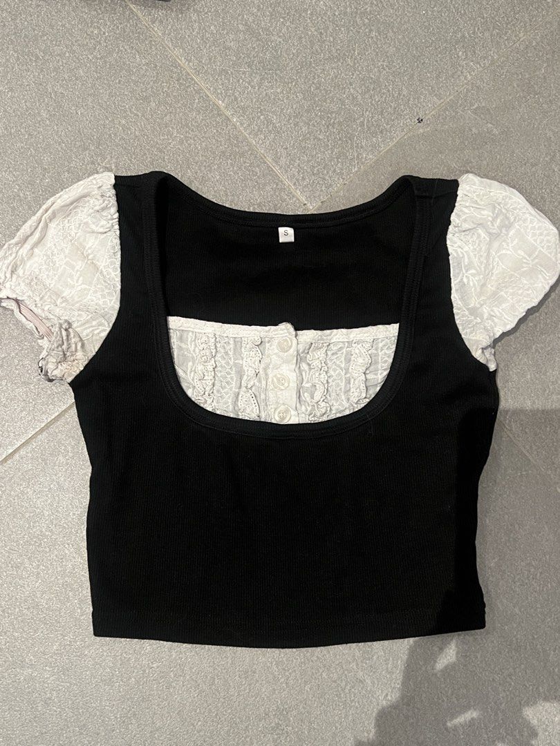 Milkmaid crop top (Category: Blouses) located in Manila. Submitted by smnthsa (Listing ID 1463207184, Image 1). Description: - square neckline top - puffed sleeves - cute buttoned on neckline.