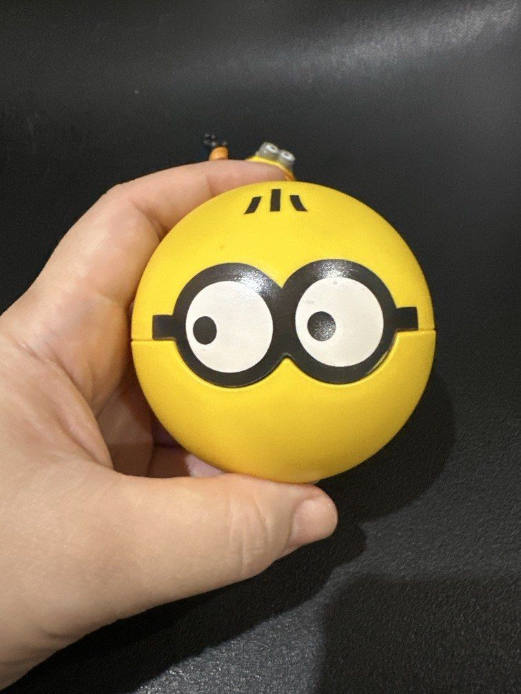 Minion (Mcdo) (Category: Character Goods) located in Manila. Submitted by krystalchewey_ (Listing ID 1463209441, Image 3). Description: Used Actual Photo Posted 180php Minion Collectibles Mcdo toy.