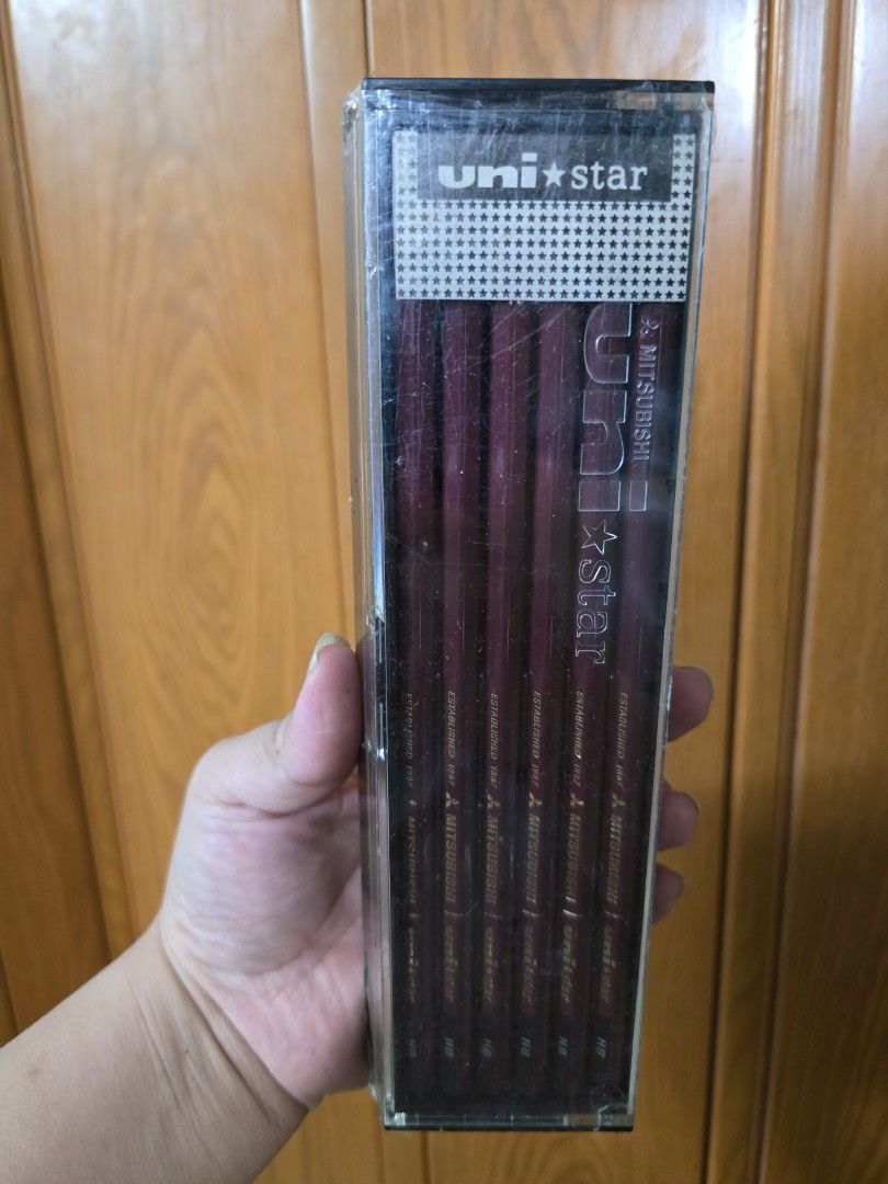 Mitsubishi Uni Star HB Pencils Set (Category: Craft Supplies & Tools) located in Bacoor. Submitted by tataandkai (Listing ID 1463300355, Image 1). Description: - Set of Mitsubishi Uni Star HB pencils - Comes in a clear plastic case - Original price tag shows ¥480 - Ideal for drawing or writing.