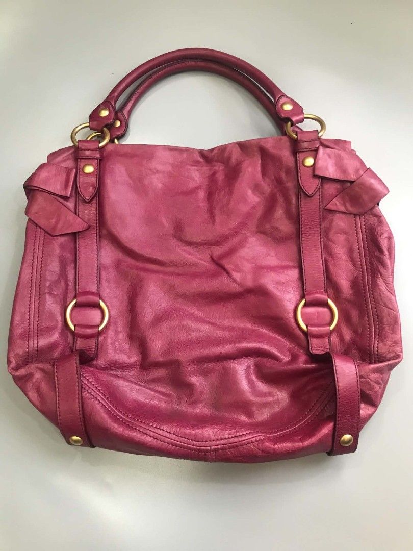 Miu miu vitello bag (Category: Luxury Bags & Wallets) located in Santa Rosa. Submitted by _ba_mo_si_ (Listing ID 1463142202, Image 3). Description: Bag only Plus sf Dm.