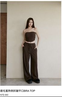 由 le_closet (刊登 ID 1463293810，圖片 1) 提交，位於 的 (類別：)，說明：。