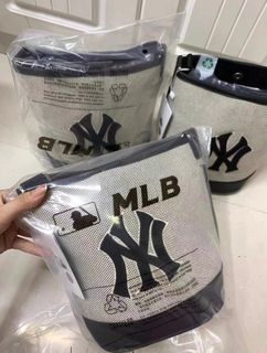 (Category: ) located in . Submitted by lucky.purchase (Listing ID 1463226408, Image 1). Description: .