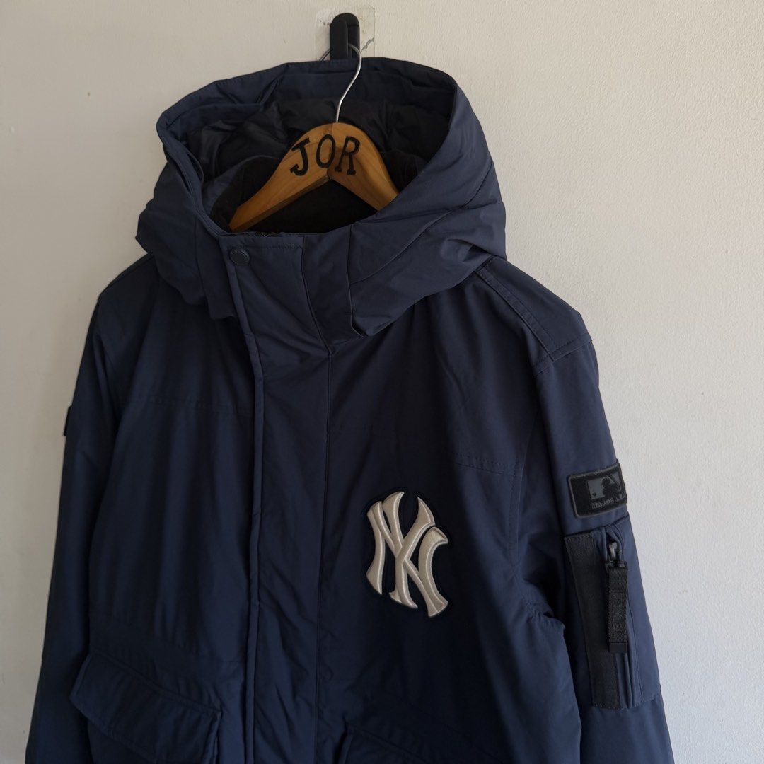 MLB New York Yankees Hooded Winer Jacket (Category: Coats, Jackets and Outerwear) located in San Fernando. Submitted by jorjorr (Listing ID 1463196264, Image 2). Description: MLB New York Yankees Hooded Winer Jacket Guaranteed Original Medium on tag 23 width 28 length Best fir large to semi xl Excellent condition Issue cut tags only P1,899.