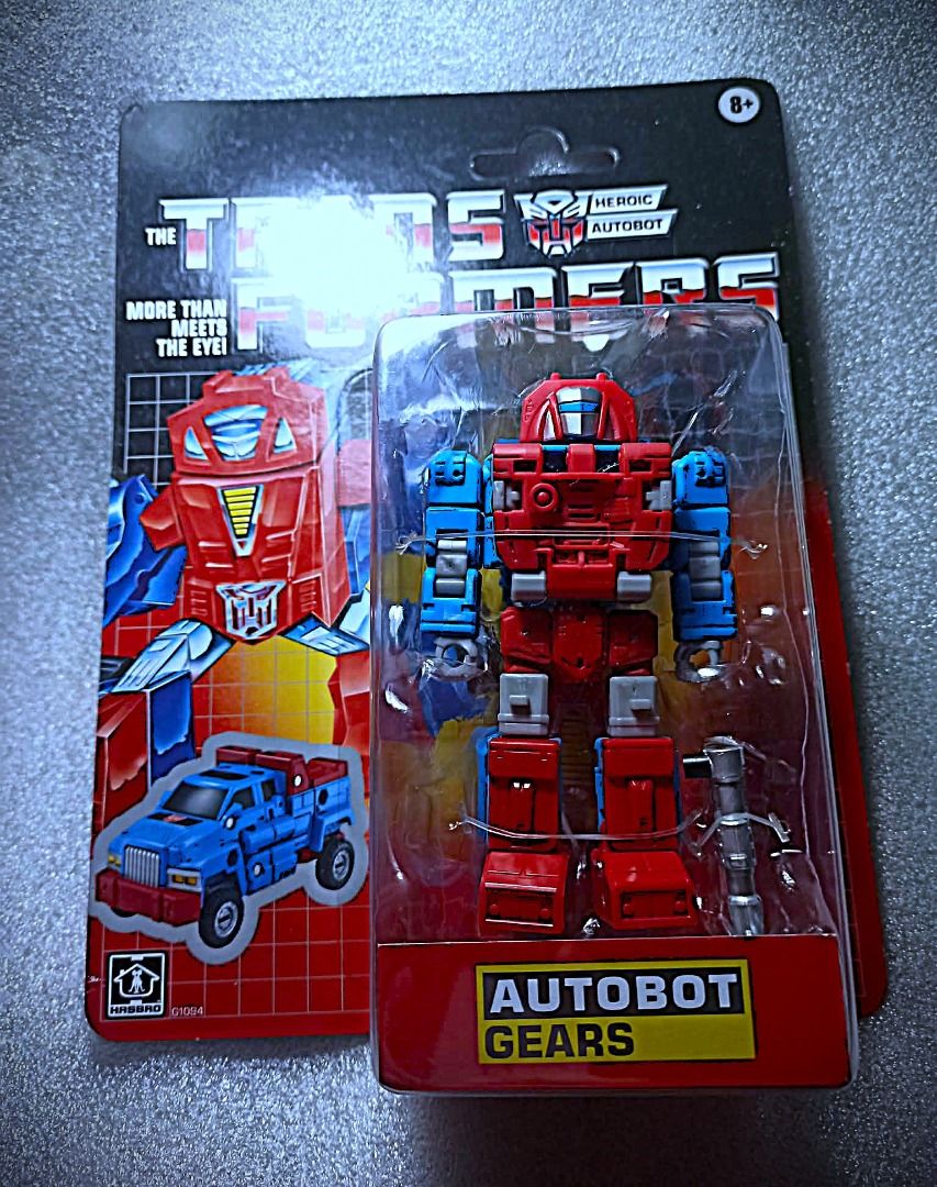 MOC Retro GEARS Deluxe Class Hasbro Autobot Transformers (Category: Action & Battle Toys) located in Pasay City. Submitted by Chariselyn (Listing ID 1463213044, Image 1). Description: MOC Retro GEARS (2,000+sf) Deluxe Class Hasbro Autobot Transformers Series: Transformers G1 Walmart Exclusive, 2025 Scale: 6 inches Stock: 1 Issue: 0 Card Condition: 10/10 Accessories: complete Mode of Payment: GCash or through your rider Shipping options: Payment f