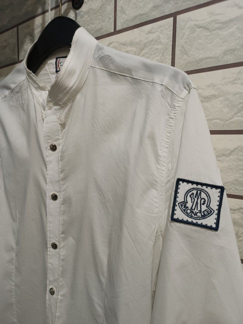 Moncler 2pcs (Category: Activewear) located in Las Pinas. Submitted by kuya_erick (Listing ID 1463241274, Image 2). Description: moncler complete details posted 2pcs 20.5x28 dimes both 1200 aspack + sf las pinas meet up.