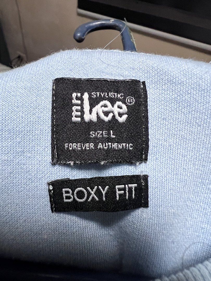 Mr. Lee Boxy Fit T-shirt (Category: Tshirts & Polo Shirts ) located in Marikina City. Submitted by haradrim (Listing ID 1463308296, Image 3). Description: Mr. Lee T-shirt Boxy Fit Color: Light Blue No discoloration L: 28.5" W: 22".