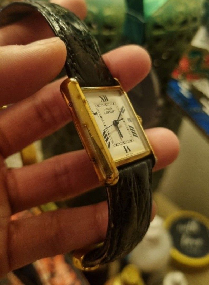 Must De Cartier Watch (Category: Luxury Watches) located in Paranaque City. Submitted by xnatassha (Listing ID 1463165416, Image 2). Description: Classic Cartier Tank.