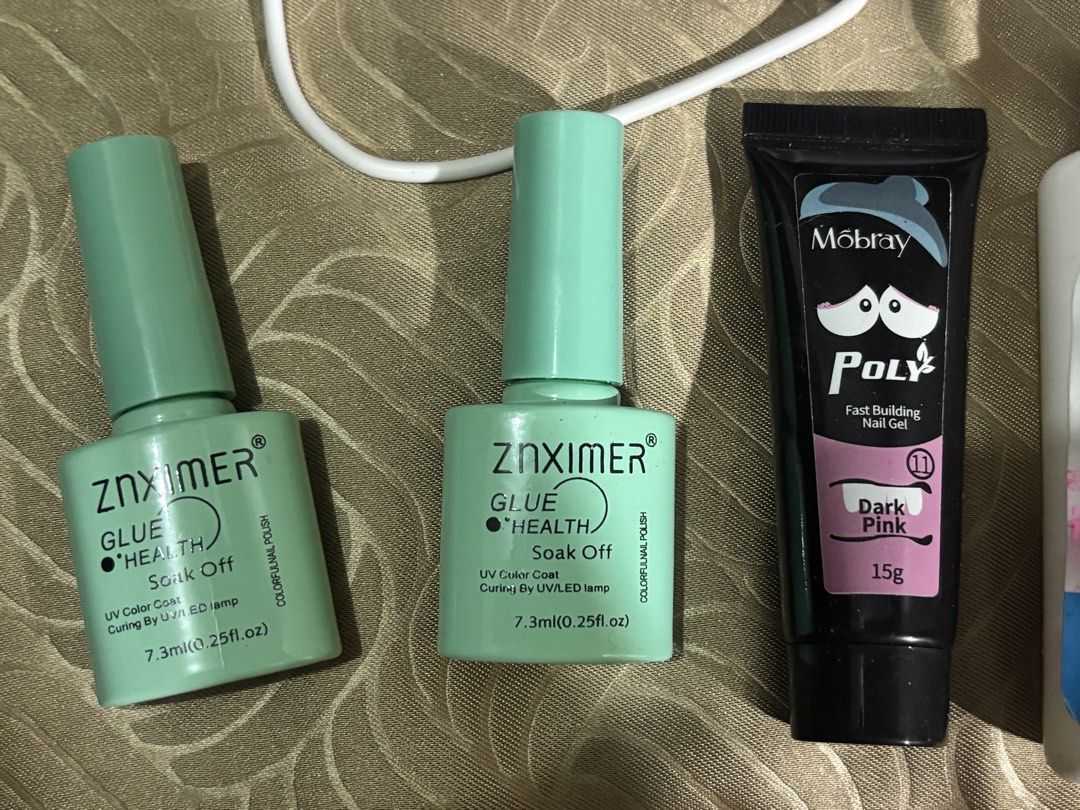 Nails Kit TAKE ALL (Category: Hands & Nails) located in Manila. Submitted by vastgem-e7bd (Listing ID 1463179615, Image 2). Description: .