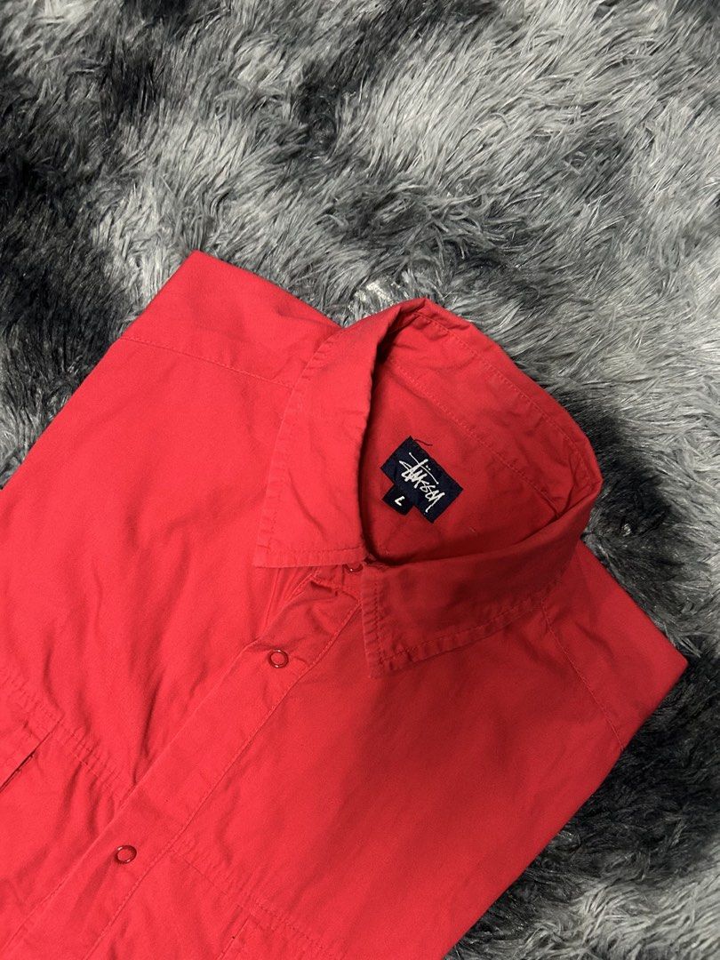 Navy tag 90s Stussy snap button work shirt red (Category: Tshirts & Polo Shirts ) located in Iloilo. Submitted by lowesdrift (Listing ID 1463134413, Image 3). Description: Dimes 24 x 29.