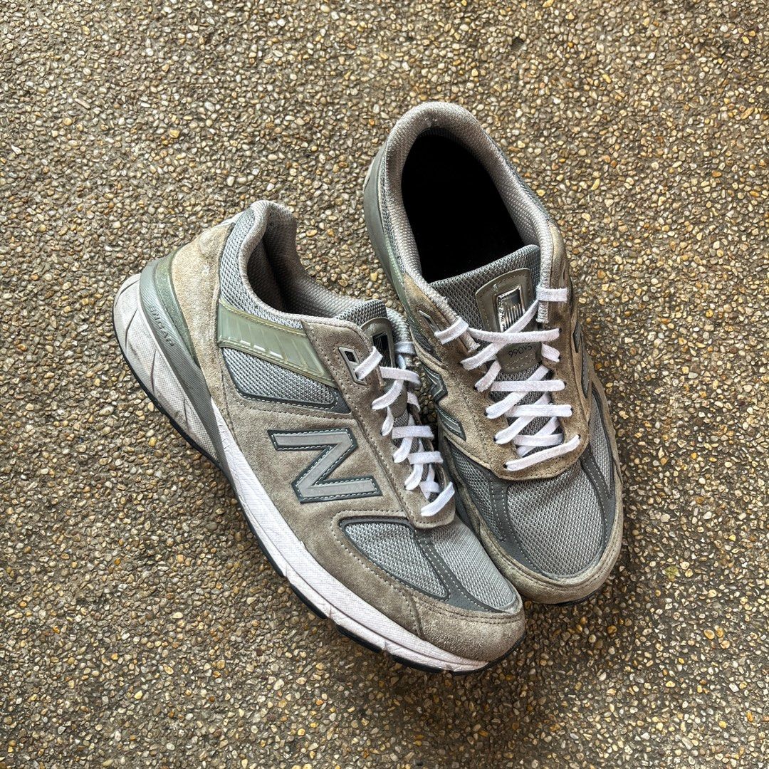 New Balance 990v5 ‘Grey’ (Category: Sneakers) located in Rizal. Submitted by cattleya_street (Listing ID 1463223115, Image 1). Description: New Balance 990v5 ‘Grey’ 12.5us | pair only Good Condition ₱3,000.