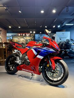 (Category: ) located in . Submitted by Premium.Moto (Listing ID 1463186258, Image 1). Description: .
