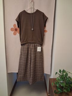 （分類：）位於 。 由 purchasing69600 提交（商品編號 1463261619，圖片 1）。簡介： 。