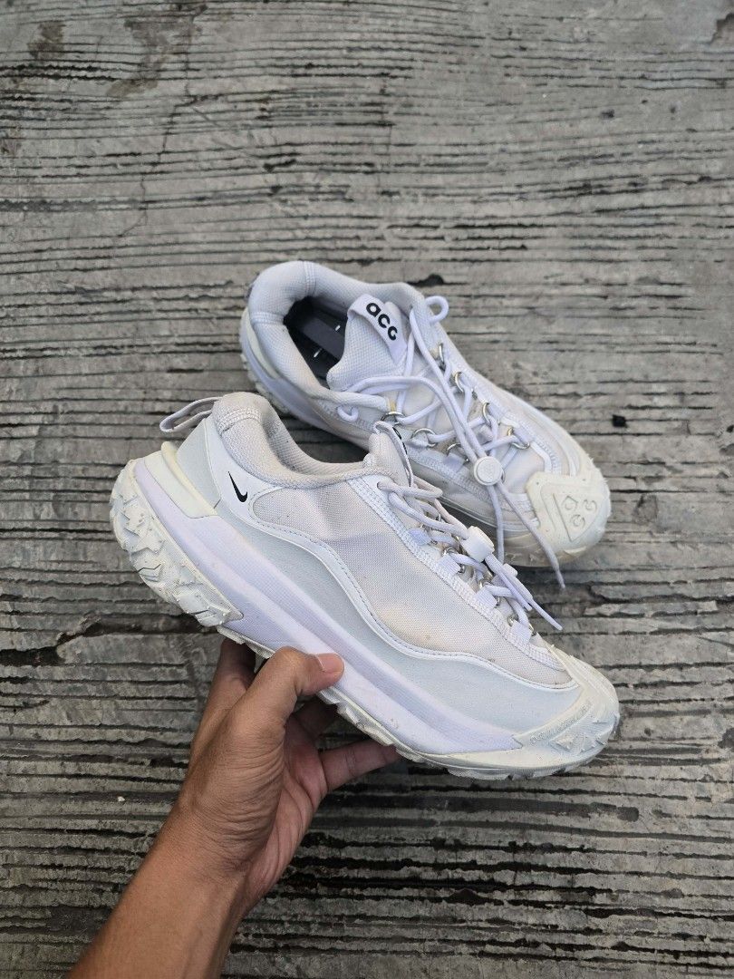 Nike ACG Mountain fly 2 (Category: Sneakers) located in Manila. Submitted by darododong85185 (Listing ID 1463254688, Image 2). Description: Excellent condition Need wash Size 8 us, 41 euro No issue Freeship 📍Negros Occidental .