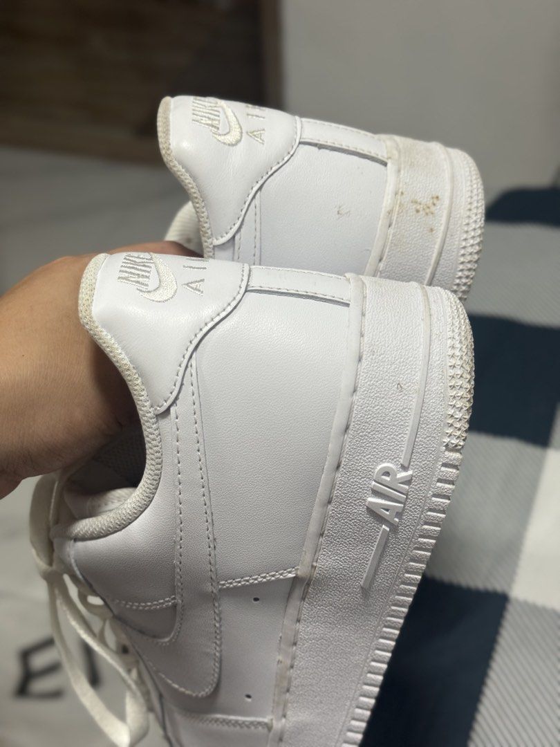 Nike Air Force 1 '07 White Men's Size 12 (Category: Sneakers) located in Bulacan. Submitted by happy0666 (Listing ID 1463243495, Image 3). Description: - Classic white Nike Air Force 1s - Size: 12 US Men's Rfs: Twice lang nagamit. Malaki sa asawa ko. Need money Issue: nadumihan sa loob dahil sa taguan. No box..