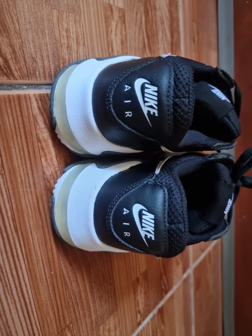 Nike Air Max Sneakers Black White (Category: Sneakers) located in Paranaque City. Submitted by saifgohar988676 (Listing ID 1463146050, Image 3). Description: - Black Nike Air Max sneakers - Size: US 7.5 / EUR 37.5 - Features: Mesh upper with leather accents, white Nike swoosh, Air unit in sole - Versatile: Suitable for running or casual wear - Sold as a pair.