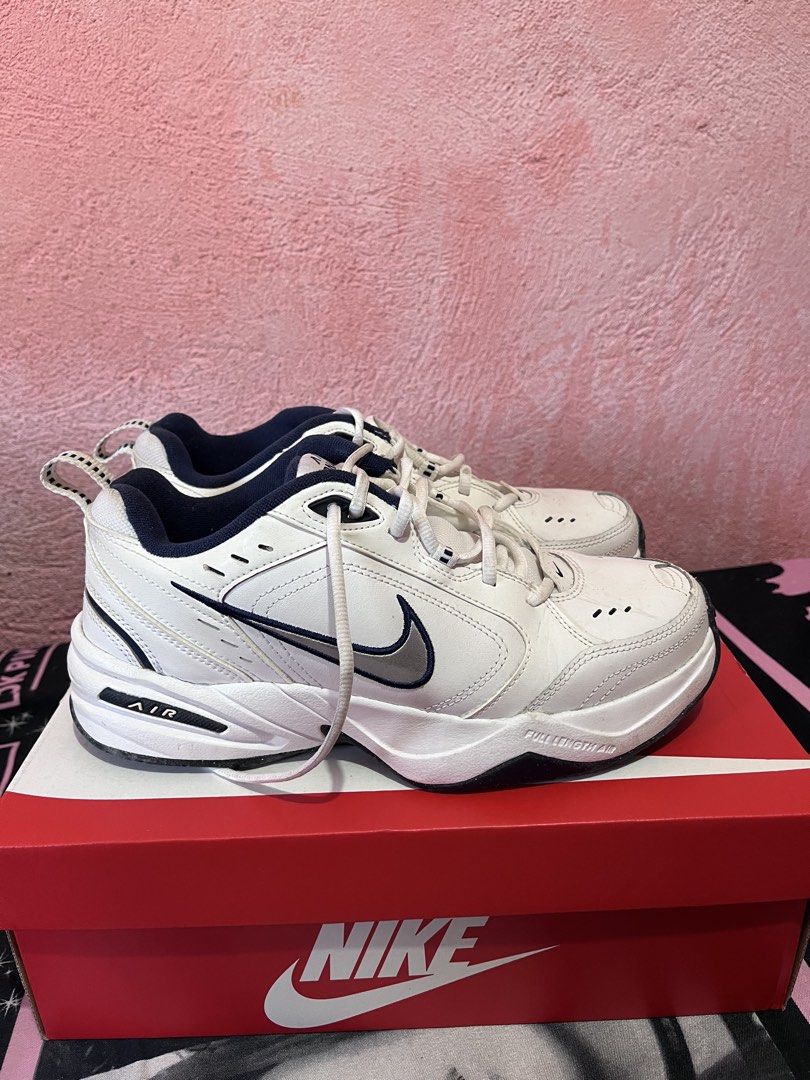 Nike Air Monarch (Category: Sneakers) located in Caloocan City. Submitted by joemarkell56819 (Listing ID 1463219891, Image 1). Description: Nike Air Monarch IV Size: US 9.5 / UK 8.5 / EUR 43/ 27.5 cm Color: White / Navy Condition: Good condition Used 3 times only Negotiable RFS: Masikip sa paa and nakabili na ng bago. Authentic Nike No major damage/issues with box. .