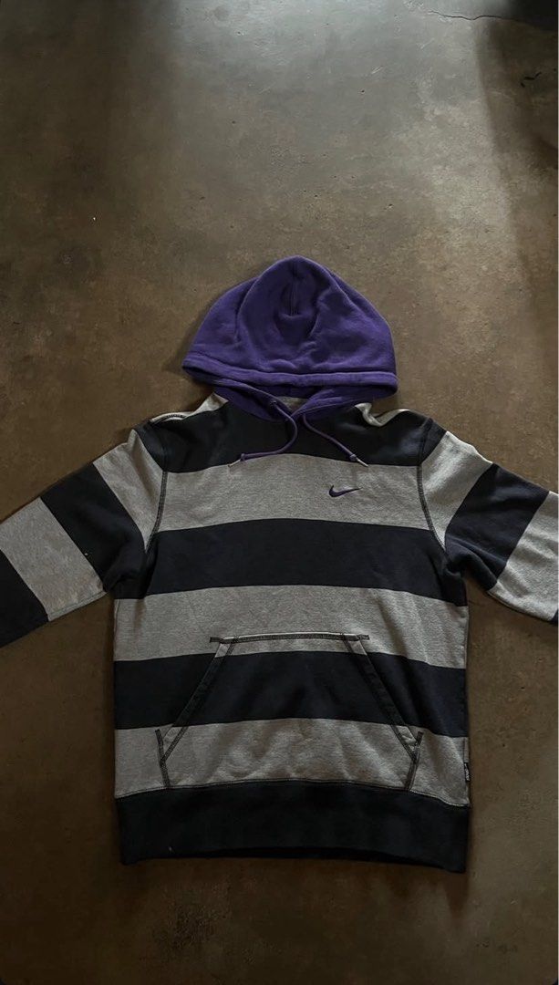 Nike Athletics hoodie (Category: Coats, Jackets and Outerwear) located in Manila. Submitted by ecnalthrifts (Listing ID 1463155206, Image 1). Description: Original nike Cool clothes DM FOR MORE INFO.