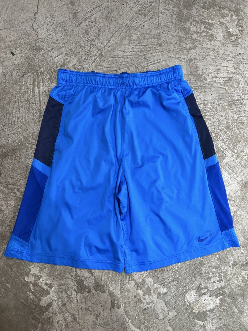 Nike Blue Dri Fit Shorts (Category: Shorts) located in Manila. Submitted by thriftpoint99 (Listing ID 1463263331, Image 1). Description: 30-36x22x14 No issue Good as new.
