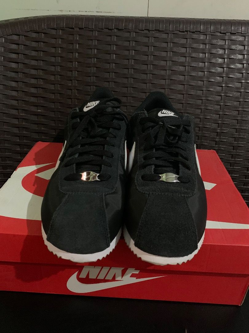 nike cortez nylon (black/white) (Category: Sneakers) located in Caloocan City. Submitted by chp.mrtnz (Listing ID 1463179763, Image 2). Description: size 43 men’s brand new condition used once.