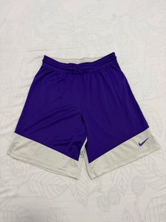 (Category: ) located in . Submitted by thesocialthrift (Listing ID 1463148141, Image 1). Description: .