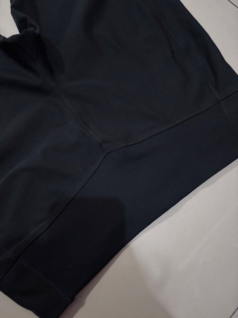 Nike Dri-FIT Black Capri Leggings (Category: Activewear) located in Las Pinas. Submitted by namimihrt (Listing ID 1463300831, Image 3). Description: - Brand: Nike - Style: Dri-FIT Capri Leggings - Size: XL, but can fit comfortably on L - Originally bought for 2,000 - Lalamove from QC sf c/o buyer.
