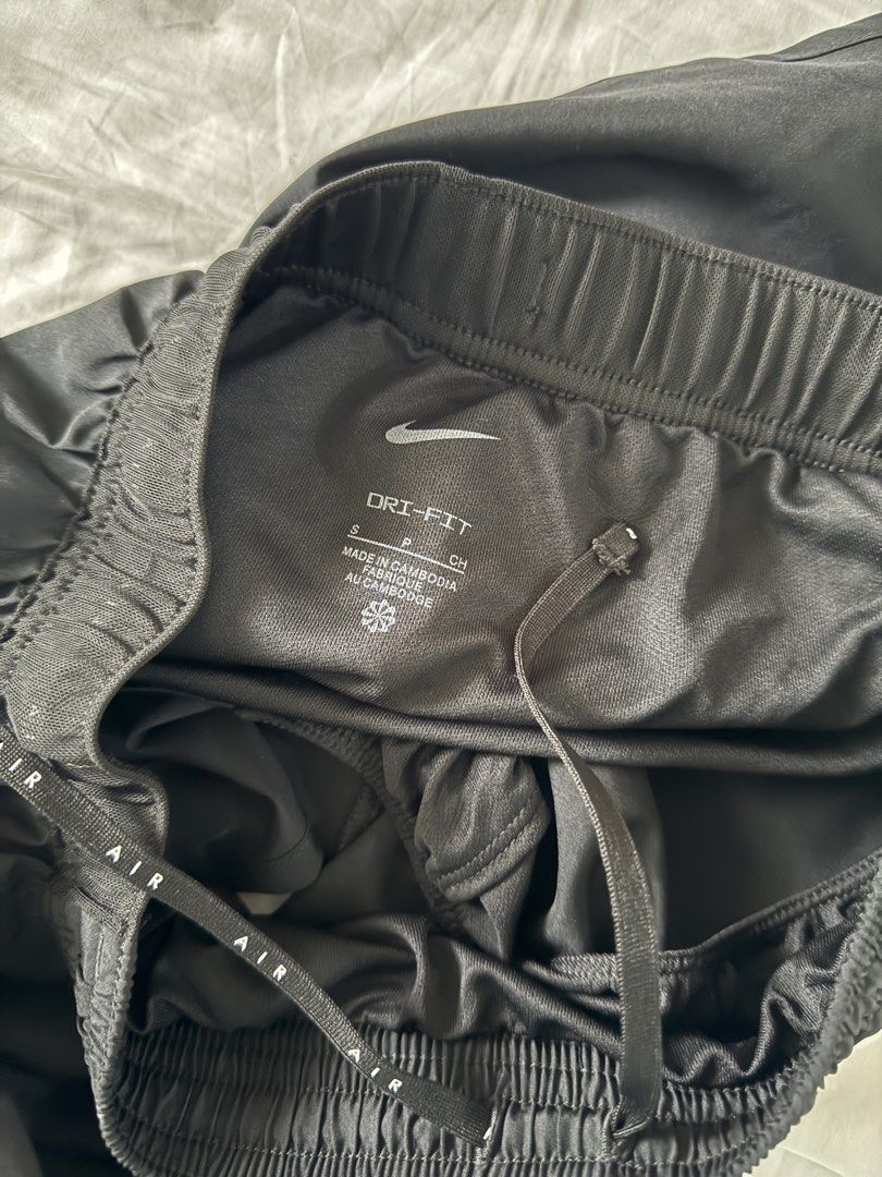 Nike Dri-Fit Shorts (Category: Activewear) located in Davao. Submitted by friesflakes (Listing ID 1463131697, Image 3). Description: .