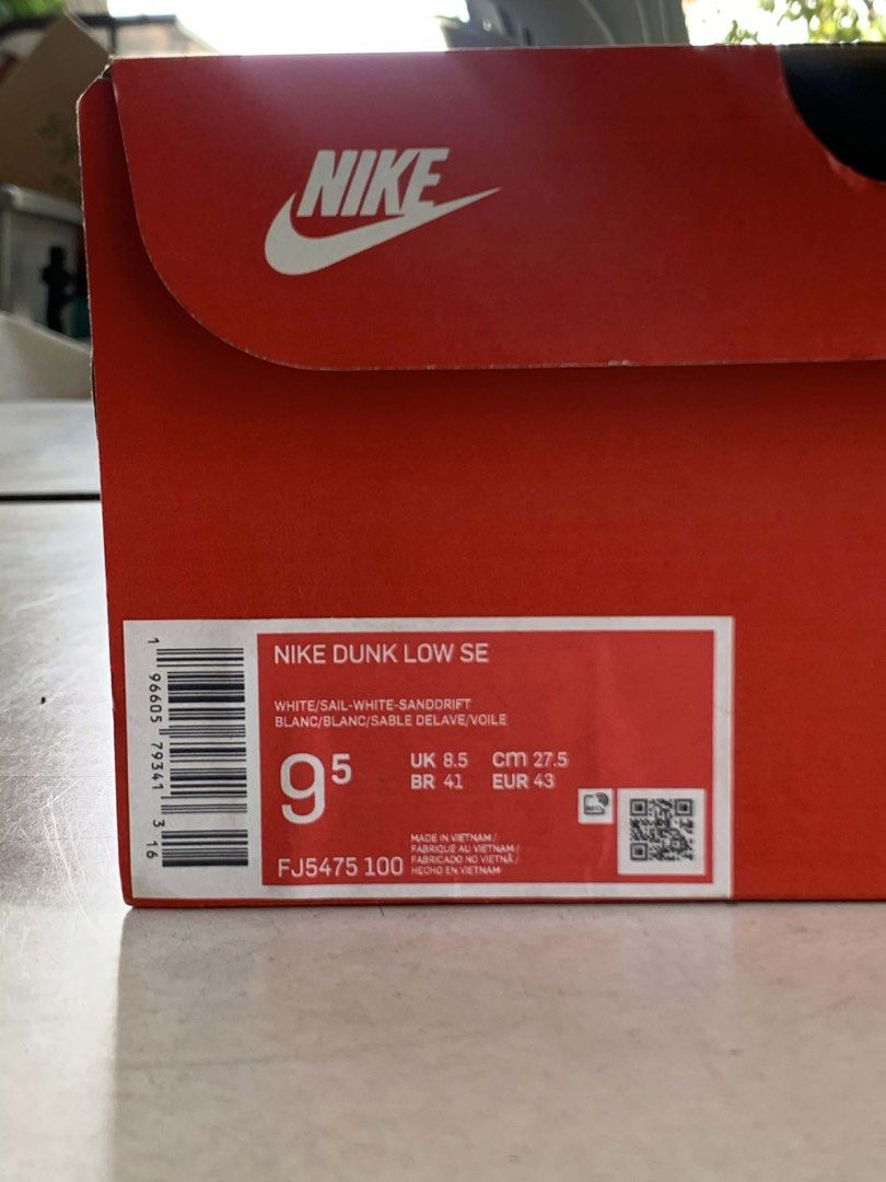 Nike Dunk Low SE (Category: Casual Shoes) located in Manila. Submitted by michjosue_ (Listing ID 1463178640, Image 1). Description: for sale ! rfs: disposing nike — Dunk Low SE “If Lost Return To” php 2,000 check pics for details can do meet up around bf or ship via lalamove.