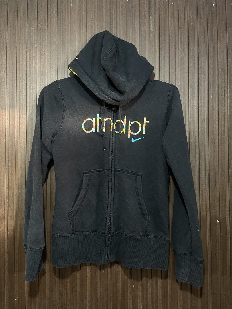 nike kid size (Category: Coats, Jackets and Outerwear) located in Caloocan City. Submitted by purehorse_a5a242 (Listing ID 1463136977, Image 1). Description: .
