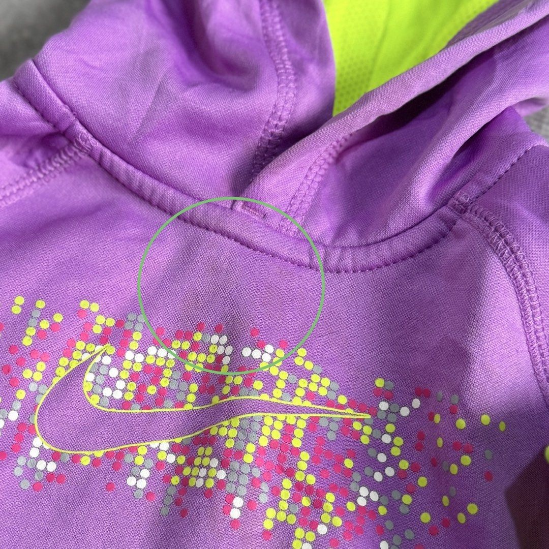 nike kids hoodie (Category: Babies & Kids Fashion) located in Baguio. Submitted by mapa_laku (Listing ID 1463257641, Image 2). Description: .