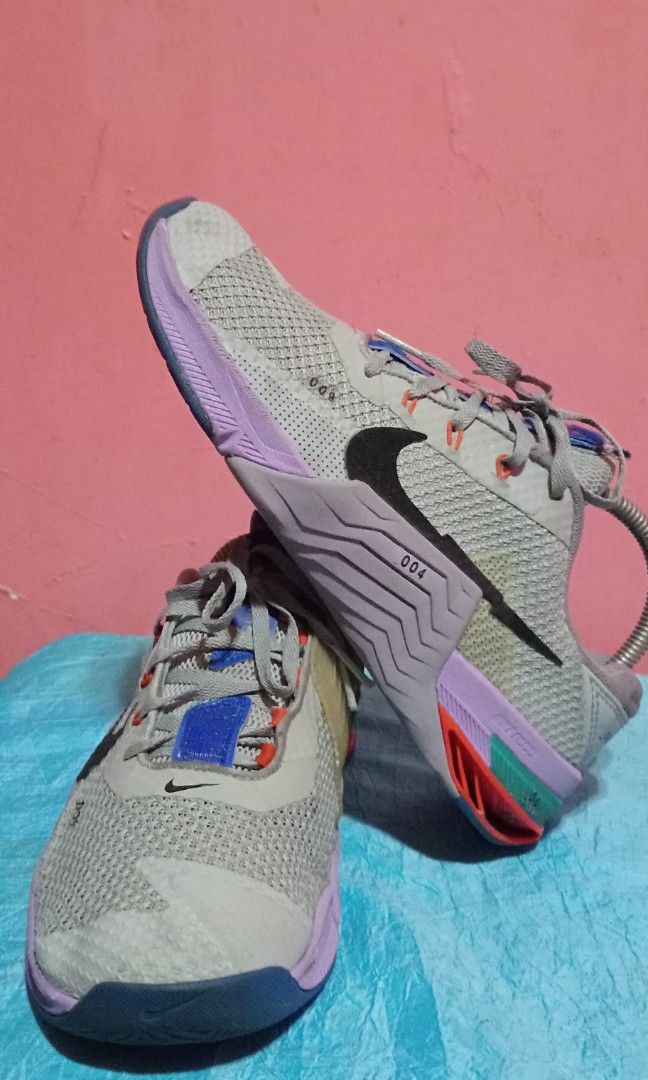 Nike metcon (Category: Casual Shoes) located in Cebu City. Submitted by 19baldo73 (Listing ID 1463152280, Image 1). Description: Nike metcon size 7.5 excellent condition issue minor sign of usage.