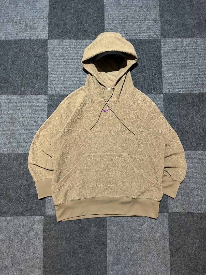 nike mid swoosh plush pullover hoodie (Category: Hoodies) located in Naga. Submitted by kots_rojan (Listing ID 1463261614, Image 1). Description: nike mid swoosh plush pullover hoodie size L 25*26.5 boxy excellent condition no issue complete tags colorr rate 10/10.