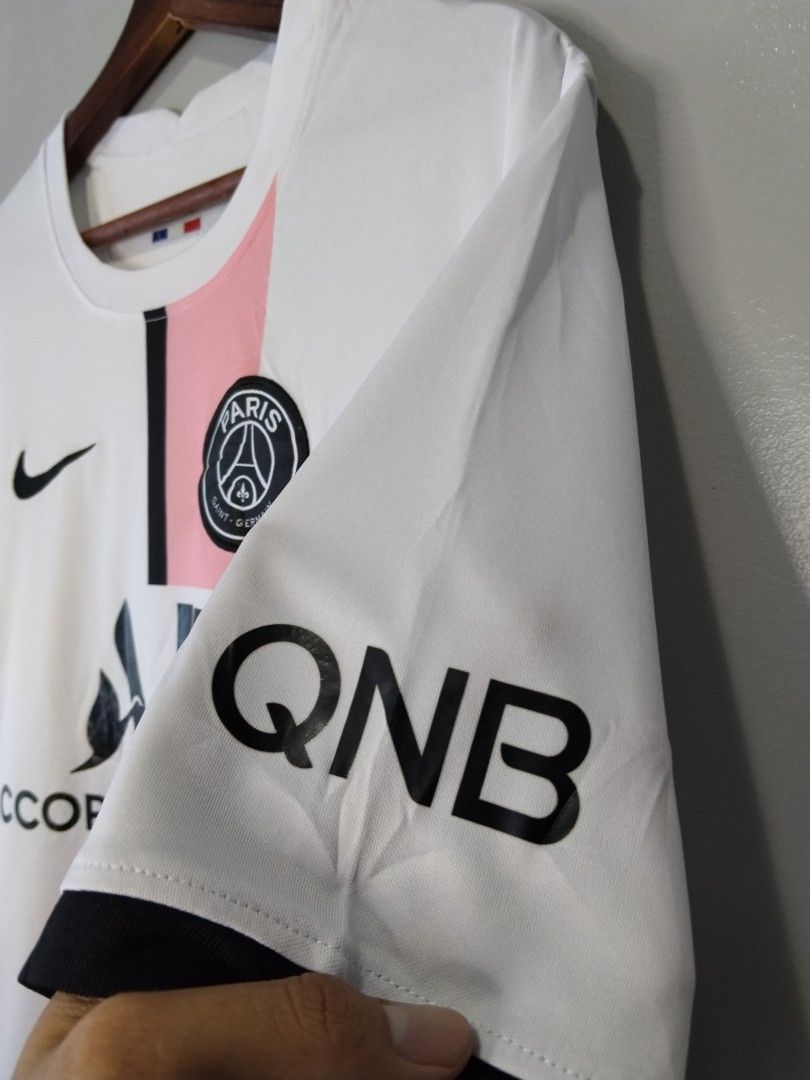 Nike Paris Saint-Germain (Category: Tshirts & Polo Shirts ) located in Bago City. Submitted by classic_picked_up (Listing ID 1463242799, Image 3). Description: like new issue: sa print, barely noticeable see last pic. xl on tag 23 by 30 best fit xl 9.8/10 color rate ready to wear.